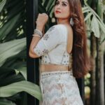 Sruthi Lakshmi Instagram - ❤️❤️❤️❤️❤️❤️❤️ @rk_wedding_mall @redfmmalayalam
