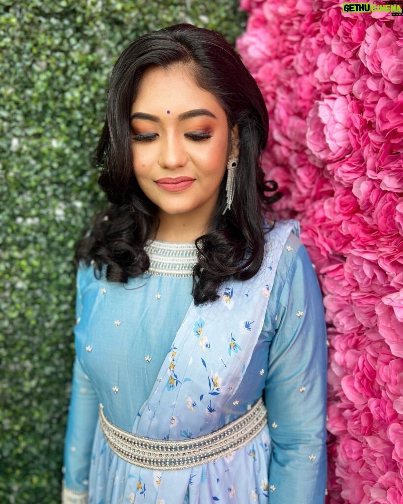 Sruthi Shanmuga Priya Instagram - Sweetest Kannamma @sruthi_shanmuga_priya 🦋❤️🥰 Makeup @kalaiartistry Hair @shwethasmakeover #makeupartist #kalaiartistry #angelblessings #weddingmakeupartist #celebritymakeupartist