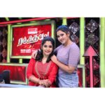Sruthi Shanmuga Priya Instagram - With the cutest..!🥰 . . #ranjithame #sunday #gameshow #suntv #suntelevision #suntvserial #lakshmiserial #lakshmi #team #fun #entertainment . . #keeksjan