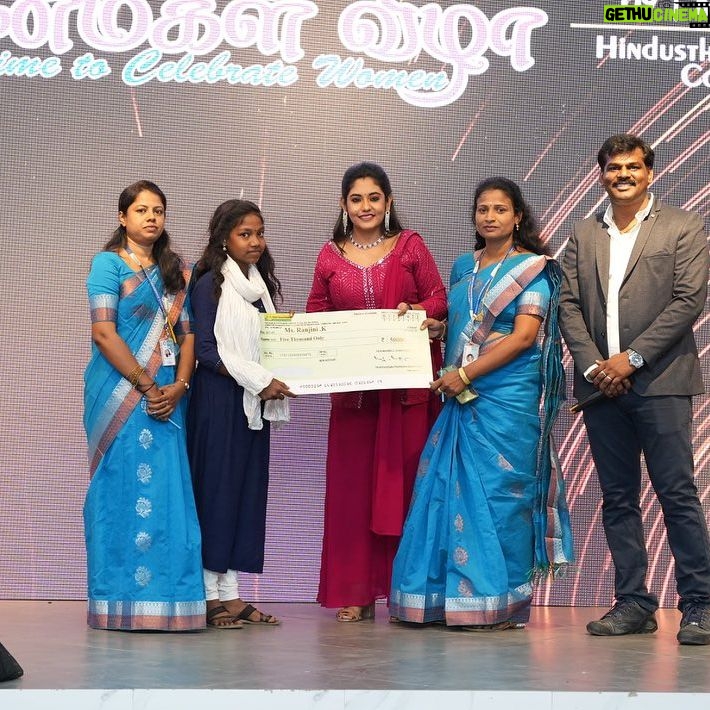 Sruthi Shanmuga Priya Instagram - Very happy and glad to be invited as the chief guest and awardee in the PONMAGAL VIZHA 2024 by @maxwell_charitable_trust on the occasion of women’s day. Around 150 woman were benefitted through this event by the cash funds for single woman, business equipments to start their own business, three wheelers for specially challenged, education kits for the children and many more . My hearty wishes to the team for the great contribution they’ve made and blessings to continue doing the same for the needy through all the good deeds. I completely believe, the little things started on oct 16th on Arvind’s birthday, has a chain link to all these incidents happening in my life that I’m able to participate in such activities at least once in a month. Wish I get chances to continue doing the same through my angel’s guidance that really keeps my heart overwhelmed and happy! Thank you @arvind__shekar ❤️ Special thanks to @sabbitaroi25 for linking me to this team and @maxwell_charitable_trust together let’s do more sir! Would always love to make small contributions from my side through any means. #ponmagalvizha2024 #awardfunction #socialservice