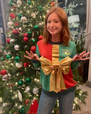Stacey Farber Instagram - Thank you Canadian angel @vancityreynolds for this [“ugly”] holiday sweater! I happen to think it’s gorgeous, and I’m ready to help raise funds for Canada’s best children’s hospital. In the 1940s, my grandpa (Dr. Bob) got his start as a pediatrician at Sickkids. It’s a really special place that’s significant to my family and to the families of its young patients.

In this season of gifting, if you’d like to send some love their way, please consider making a small donation to @sickkidsvs. Before December 24th, @samsungcanada will match donations up to 100k! To learn more, check out: fundthefight.ca/sweaterlove 

Thanks for doing what you do in Canada @vancityreynolds. I watched Steven’s “Canada Loves You Back” video, and those lyrics are spot on. You’re a good guy. 🏆❤️

Happy holidays, everyone! x 

#helpryanhelpsickkids #sweaterlove #sickkidsvs