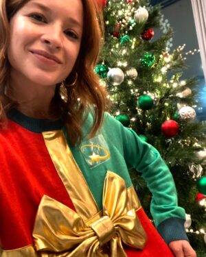 Stacey Farber Instagram - Thank you Canadian angel @vancityreynolds for this [“ugly”] holiday sweater! I happen to think it’s gorgeous, and I’m ready to help raise funds for Canada’s best children’s hospital. In the 1940s, my grandpa (Dr. Bob) got his start as a pediatrician at Sickkids. It’s a really special place that’s significant to my family and to the families of its young patients.

In this season of gifting, if you’d like to send some love their way, please consider making a small donation to @sickkidsvs. Before December 24th, @samsungcanada will match donations up to 100k! To learn more, check out: fundthefight.ca/sweaterlove 

Thanks for doing what you do in Canada @vancityreynolds. I watched Steven’s “Canada Loves You Back” video, and those lyrics are spot on. You’re a good guy. 🏆❤️

Happy holidays, everyone! x 

#helpryanhelpsickkids #sweaterlove #sickkidsvs