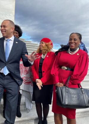 Stacey Plaskett Instagram - The revered Founders and Sorors of Delta Sigma Theta Sorority, Inc. who have passed on marched through tremendous inequity and struggle so that we could run and fight today. 

My Sorors and I are members of an incredible sisterhood, a sorority of doers – educators, artists, policy makers, jurists, Queens and Warriors working to make this world better through deeds and our lived lives!

Happy Founder’s Day to the Devastating Divas of Delta Sigma Theta Sorority, Incorporated!

#DST111 #ThePowerofDST
#DST1913