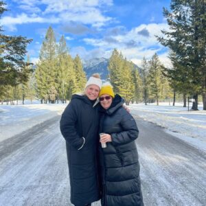 Stacey Tookey Instagram - It’s a winter wonderland and I’m loving every minute of it!! So grateful for this week in the mountains with family ❄️☃️ 🇨🇦