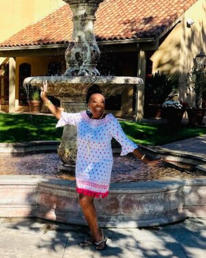 Star Jones Instagram - When on the west coast…we can’t help but visit our favorite place in the US…#sonoma #napavalley #winecountry and our friends @kjwines.  Today is day one of our #grownandsexy #winery adventure.  With stops at @vintnersresort @freemarkabbey @copainwines.