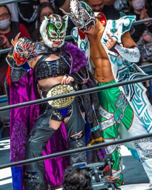 Starlight Kid Instagram - キッちゃんズ🐲🐯

キッちゃん先輩とリング上で交わる日が来るとは思ってもいなかった！！
また組みたい✨

#ドラゴンキッド
#DRAGONGATE
#キッちゃんズ
#despeinvi
#SLK
#スターライトキッド
#スターダム
#STARDOM
#女子プロレス