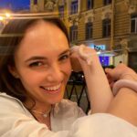 Stasya Miloslavskaya Instagram – вы с подругой после того как всех обосрали,но в конце добавили-да кто мы такие,чтобы судить

отмечай свою змеюку