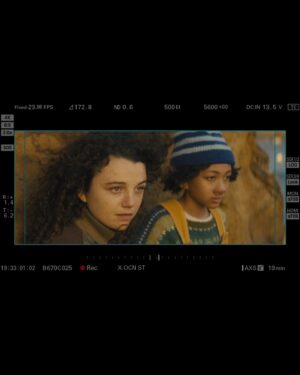 Stefania LaVie Owen Instagram - Werrrking before worrrrking 🖤📸@naledimurray 😎@sweettoothnetflix #behindthescenes