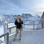 Stefania Liberakakis Instagram - waving goodbye to 2022 from the montblanc 💗 Swipe to see more☺️ . . #montblanc #france #2023