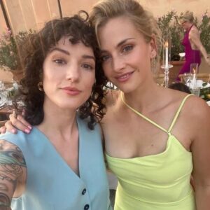 Stefanie Martini Instagram - 🌻 Frobs Wedding 🌻to have gotten together when we were in sixth form and to now be getting married in such style and with such laughter is something only legends can accomplish. I love you both @frizzledizzle & @greaveser you're both too cool to be friends with me so thanks xx