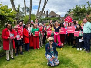 Stella Creasy Instagram - The @labourmovementforeurope hit Wimbledon today for the brilliant @eleanorwimbledon along with help from @brussels.labour - if you live in Wimbledon Ellie is your best choice for a local and hardworking pro European voice in parliament!