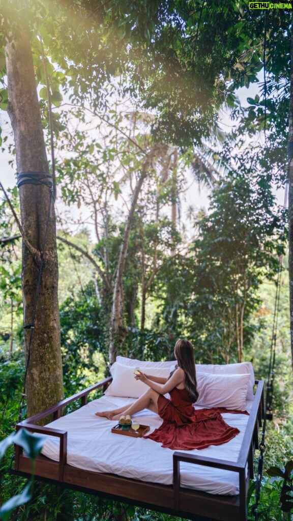 Stella Lee Instagram - The prettiest and most exclusive bed swing in Bali is nonetheless located at @kamandalu ✨