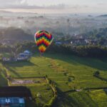 Stella Lee Instagram – The one and only hot air balloon ride in Bali is too beautiful especially during morning sunrise 🌅✨

The landscape of Bali’s mountains and trees are truly magnificent ✨ I am proud to say that this is probably one of the prettiest shots I’ve taken in 2024, dont you agree with me?

📸: by yours truly
Edit : by @themagicpreset