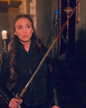 Stella Maeve Instagram - In honor of tonight’s episode of Magicians.... I give you thee, behind the scee, swipe left to get the full effect. #themagicians (Yeah that’s right, I was pregnant the entire season... pregnant and wielding a sword. Making poppa proud!)