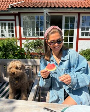 Stephania Potalivo Instagram - 🇩🇰🌞🍉🍦🌸💃🏽❤️