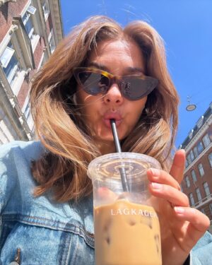 Stephania Potalivo Instagram - 🇩🇰🌞🍉🍦🌸💃🏽❤️
