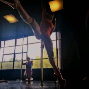 Stephanie Bendixsen Instagram - trying to make the ballerina spin look graceful