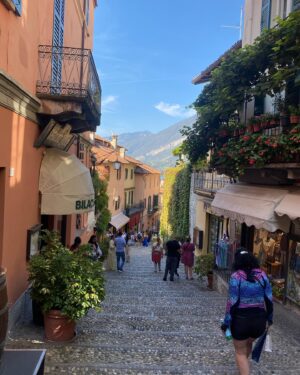 Stephanie Bennett Instagram - Lake Como ✨