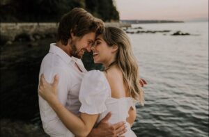 Stephanie Bennett Instagram - Two 💍♥️
.
.
Happy Anniversary, my love.