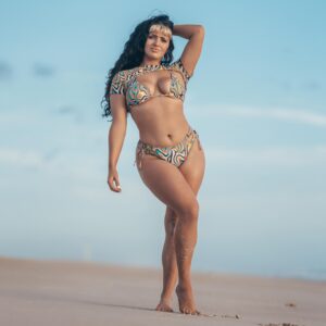 Stephanie De Lander Instagram - Spring cleaning rolls on at stephdelanderstore.com ☀️ shop this photoshoot worn bikini and much more using code SPRINGCLEAN20 for 20% off your entire order! Offer ends midnight Sunday 🔜 @forerophotography