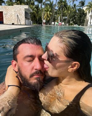 Stephanie De Lander Instagram - Until next time Punta Cana! Despite the violent food poisoning & flu (hehe so cute) we will be back for sure! 🌴🌺🥥