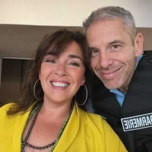 Stéphanie Pareja Instagram - « Enquête parallèle » réalisée par @stephaniepillonca 💖
Avec la pétillante et talentueuse  @florence.pernel 
L’excellent @medi.sadoun et bien d’autres….
Un tournage rempli d’amour,  de rire, la joie de créer ensemble ! Je joue une prêteuse sur gage 😅 quel régal cette séquence! 😍
 🎬 Samedi 9 décembre 21h05
 @france3🌸 
.
@agenceplaytime 
@brain.productions
@francetelevisions