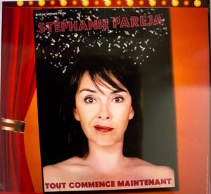 Stéphanie Pareja Instagram - Je serai au théâtre de l’Eau  Vive à Nice le 17 juin à 21h00 et le dimanche 18 juin à 15h00 .
 Tellement hâte de partager les deux soirs avec vous !!! 🥳💃
(oui c’est 15 h du soir 🤣)
📸@bbostudio

Réservations : 0493271049
.
@theatredeleauvivenice 
.
#onewomenshow 
#riremaispasque 
#partage 
#humours