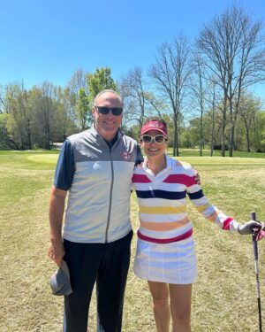 Stephanie Szostak Instagram - A little golf at the Dwight Clark memorial tournament with some cool ball players and a little South Carolina GameCocks cheering. @als @coolkidsclubhousenc #49ers #thecatch