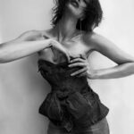 Stephanie Corneliussen Instagram - priorities 🖤 #tonyduran