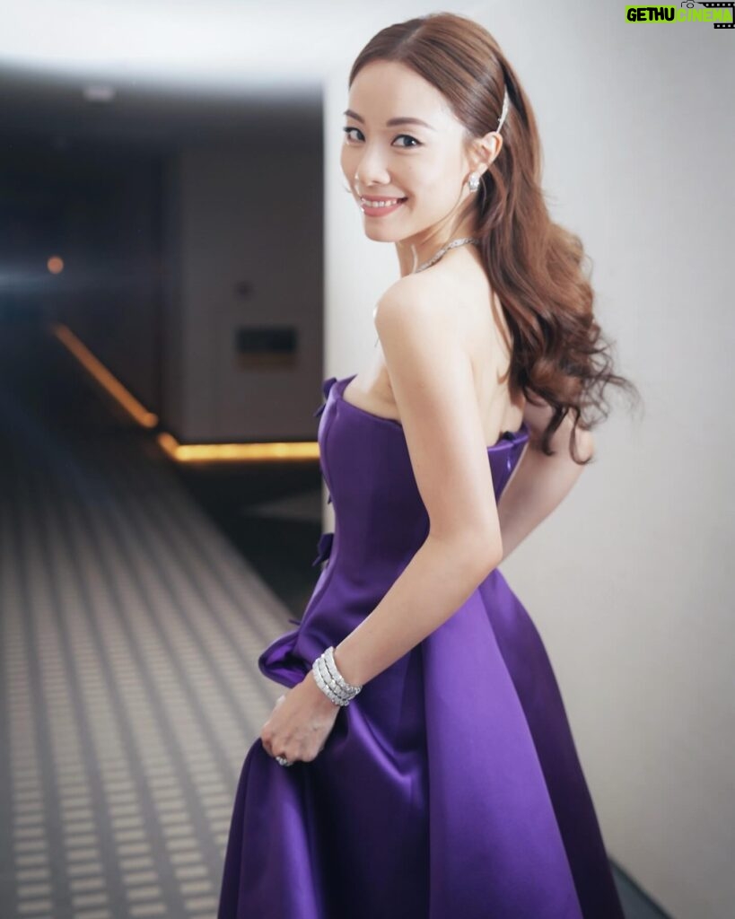 Stephy Tang Lai-Yan Instagram - 💜💜💜 Do you like purple ? @maisonvalentino Make Up : @cyruslee_bridal_makeup Hair : @myos_ritzlam Styling : @queenie_yu #qystyling