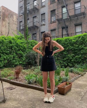 Sterling Jerins Instagram - Hoping I don’t hurt her shoos👞👞