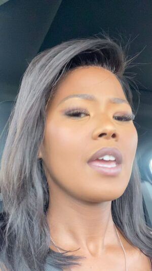 Sthandile Nkosi Instagram - HAAAAYII @mawhoo_ @kabelomotha_ @mthunzisa ❤️❤️❤️😭😭✨✨

This is when I was test-driving the BMW 320i @bmw_fourways
 
This is My Wake up and Go type of song. It's not just the beautiful vocals. It's the Message of unconditional love that we so badly want to strive for in this lifetime, with a generation that finds solace in not settling down, for me. 

I don't even want to DISCUSS the music production value. ❤️🫂🔥🥹 

As an avid Amapiano consumer, Thank you for Purely Good music. We look forward to lobuhliphihliphi enizobenza lo Dezember! 🥂✨❤️

Listen to their individual albums. 

#Happymonday #mawhoo #mthunzi #kabzadesmall #musiclover #fyp