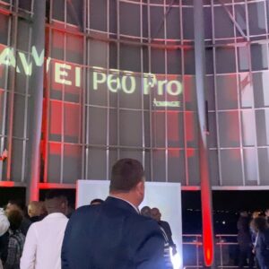 Sthandile Nkosi Instagram - ✮B L O N D E S  H A V E  F U N✮

📷: @monicakobo 

#huawei #huaweip60pro #huaweimatex3 #sthandilenkosi #actress #influncer #event #blondehair #chic