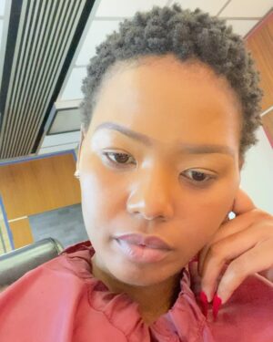 Sthandile Nkosi Instagram - “WHAT?!.… WE RIGHT HERE…”

Some girls are high maintenance and can get quite manipulative going about it. Is there be a justification for this considering how some women need their presence to be felt or just to fit in at any cost?

Tune in to Generations The Legacy on SABC 1 TODAY at 20:00 as I introduce you to THEE Sonia Makgalemele and cause problems. 🤘🏾🔥

PS. I Missed entertaining you. 🥹❤️✨

To God be All The Glory and in Christ Jesus for All times. 

#generationsthelegacy #sabc1 #newwork #television #telanovela #actress #sonia #southafrican #actress #fyp
