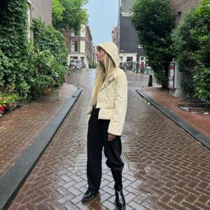Stien den Hollander Instagram - zomer of herfst dump!! ⭐️🎄