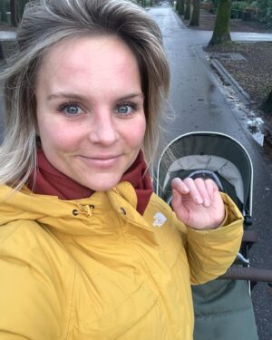 Stijn Fransen Instagram - 2023 in een notendop 🥂 
Van Januari tot November 
(november en December konden niet meer in deze foto dump 👍🤦🏼‍♀️)