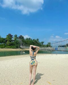 Suan Chen Most Liked Photos and Posts