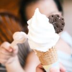 Suan Wang Instagram - 堪稱最愛最喜歡動物的一家人～ 以後老了的願望是開一個開心農場。 @bambiland.yilan 這裡真的有愛， 我們感受的到。