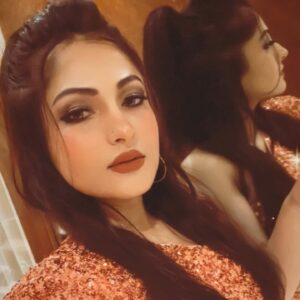 Subholina Sen Instagram - Finally the mid November to mid December schedule comes to an end ! Hardly any sleep , non stop travel , over 50 flights, 16 shows , the best musicians , sooo much fun, lots of glam , lots of memories ♥️♥️♥️. Here are some moments 
So blessed and thankful to have chosen this passion of mine and so grateful for the rewards ! Lots of love and prayers for everyone . Have a great December ♥️♥️♥️🥳