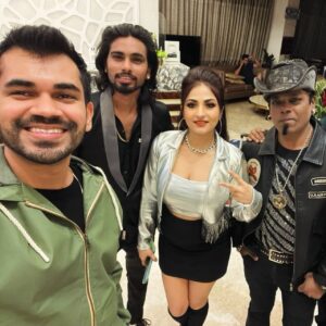 Subholina Sen Instagram - Finally the mid November to mid December schedule comes to an end ! Hardly any sleep , non stop travel , over 50 flights, 16 shows , the best musicians , sooo much fun, lots of glam , lots of memories ♥️♥️♥️. Here are some moments 
So blessed and thankful to have chosen this passion of mine and so grateful for the rewards ! Lots of love and prayers for everyone . Have a great December ♥️♥️♥️🥳