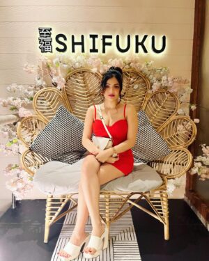 Subholina Sen Instagram - I had such a fun birthday this year ! What’s in the mix ? A couple of Japanese restaurants , lots of Sushi , 6 mini cakes 🍰 🩷❤️ Thanks for making it Happen @curlyrover . If not for you, I’m pretty sure I would’ve done nothing 🤣🤦🏻‍♀️ Also huge thanks to @karandazpaul @bisshodey @rapperkavira for the surprise cakes ❤️❤️ And of course, each and everyone who wished me on Instagram , Facebook and personally ! Each and every one of your wishes means a lot And made the day so so special ❤️🩷 I want to thank everyone wholeheartedly for sending me such positive energies and wish you all lots of love and luck too 🌹💐🌸🌺