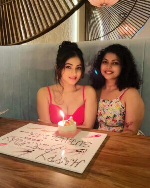 Subholina Sen Instagram - I had such a fun birthday this year ! What’s in the mix ? A couple of Japanese restaurants , lots of Sushi , 6 mini cakes 🍰 🩷❤️ Thanks for making it Happen @curlyrover . If not for you, I’m pretty sure I would’ve done nothing 🤣🤦🏻‍♀️ Also huge thanks to @karandazpaul @bisshodey @rapperkavira for the surprise cakes ❤️❤️ And of course, each and everyone who wished me on Instagram , Facebook and personally ! Each and every one of your wishes means a lot And made the day so so special ❤️🩷 I want to thank everyone wholeheartedly for sending me such positive energies and wish you all lots of love and luck too 🌹💐🌸🌺