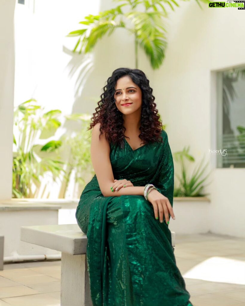 Subiksha Instagram - Dazzling @subikshaoffl for #chandramukhi2 promotions! 💚 . #chandramukhi2 from September.15th! @lycaproductions . Saree @hafsaaddotcom  Photography & retouch  @thivakar.photo