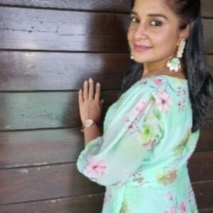 Sudeepa Pinky Instagram - Life is short.
Time is fast.
No replay,no rewind..

So enjoy 😉 every moment as it comes 😍

Attire  @nishpanna_couture 
Accessories @solitaire_box 

#beach #longdrive #enjoy #scenic