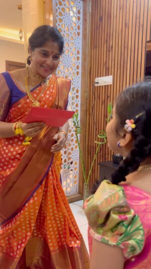 Sudeepa Pinky Instagram - Wanted to share this lovely surprise from Jaithra varennya😘.. 
As father @aham_balaaditya as daughter @jaitravarennya.