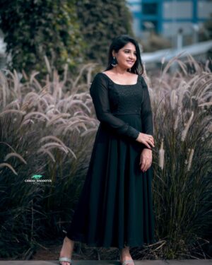 Sudeepa Pinky Instagram - Beautiful woman is one hundred percent attractive in every place if no one other is with her.

DM FOR SHOOTS 📸📸
——————————————————— 
@urartphotography @candid_shoooter_ @candid_shoooter_2 

Gorgeous @pinky_sudeepaofficial 💕

Photography @candid_shoooter_ 
Designer 👗 @nishpanna_couture 
MUE 💄  @vinusha_makeoverartistry 

@nikonindiaofficial 
@nikonusa 
@nikonphotocontest 
@nikon_z7 
@godoxindiaofficial 
@godoxlighting 

#photography #bbjoditelugu #viralpictures #southindianfashion #southindianactresses #vasanthikrishnan #trendingsongs #trending #instagram #dmshoot #shoots #model #actor #candid_shoooter 
#BlackAnarkali #ElegancePersonified #EthnicChic #TimelessBeauty #bigboss7 #CelebFavorite
#FashionInspiration #MustHaveOutfit
#TraditionalElegance #GracefulStyle #Fashionista
#AnarkaliLove #MakeAStatement
