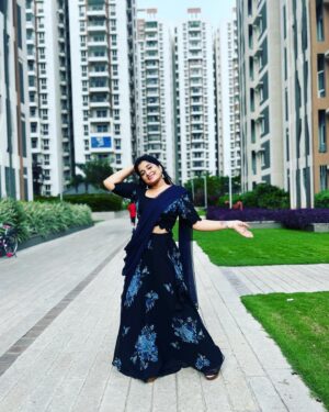 Sudeepa Pinky Instagram - Do you remind yourself every day to stay humble ?
Do u believe that we all are unique beings shining our own beautiful light?. #randomness #blacklehengalove💗#telugu #actress #hyderabad #pinkysudeepa