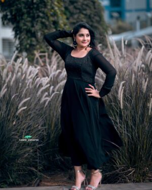 Sudeepa Pinky Instagram - Beautiful woman is one hundred percent attractive in every place if no one other is with her.

DM FOR SHOOTS 📸📸
——————————————————— 
@urartphotography @candid_shoooter_ @candid_shoooter_2 

Gorgeous @pinky_sudeepaofficial 💕

Photography @candid_shoooter_ 
Designer 👗 @nishpanna_couture 
MUE 💄  @vinusha_makeoverartistry 

@nikonindiaofficial 
@nikonusa 
@nikonphotocontest 
@nikon_z7 
@godoxindiaofficial 
@godoxlighting 

#photography #bbjoditelugu #viralpictures #southindianfashion #southindianactresses #vasanthikrishnan #trendingsongs #trending #instagram #dmshoot #shoots #model #actor #candid_shoooter 
#BlackAnarkali #ElegancePersonified #EthnicChic #TimelessBeauty #bigboss7 #CelebFavorite
#FashionInspiration #MustHaveOutfit
#TraditionalElegance #GracefulStyle #Fashionista
#AnarkaliLove #MakeAStatement