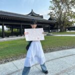 Suey Kwok Instagram - 又來靜心抄經✍🏻 心靜則萬物淨，心遠則自然遠🧘 Bye bye 焦慮與煩躁👋