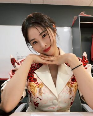 Suh Dong-joo Thumbnail - 6.2K Likes - Top Liked Instagram Posts and Photos